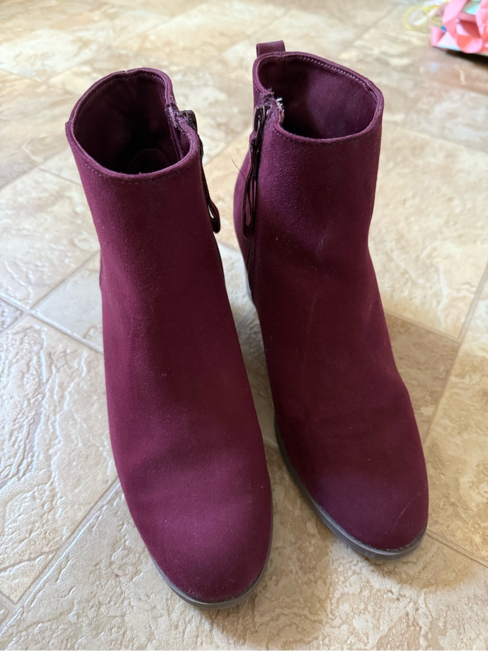 Good condition, Wine Suede-Look Ankle Booties
